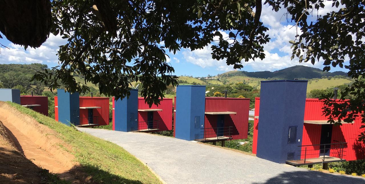 Latitude Alojamento de Turismo Selvagem