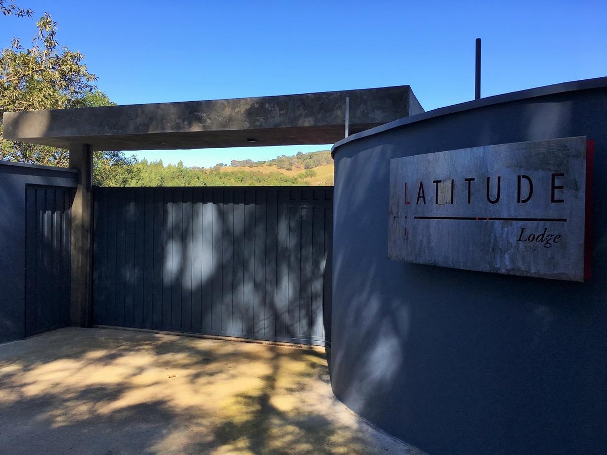 Latitude Alojamento de Turismo Selvagem Cunha